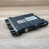 443907311E 0261200277  Engine control unit/module ECU Volkswagen PASSAT B3