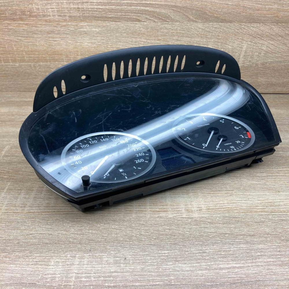 6983145 110080213  Speedometer (instrument cluster) BMW 5 E60 E61
