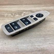 9208111 28 10 15  Electric window control switch BMW 1 F20 F21