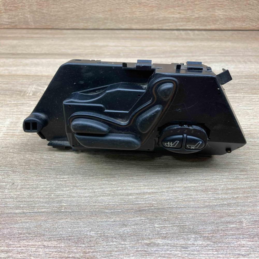 2208200410 03463075  Seat control switch Mercedes-Benz S W220