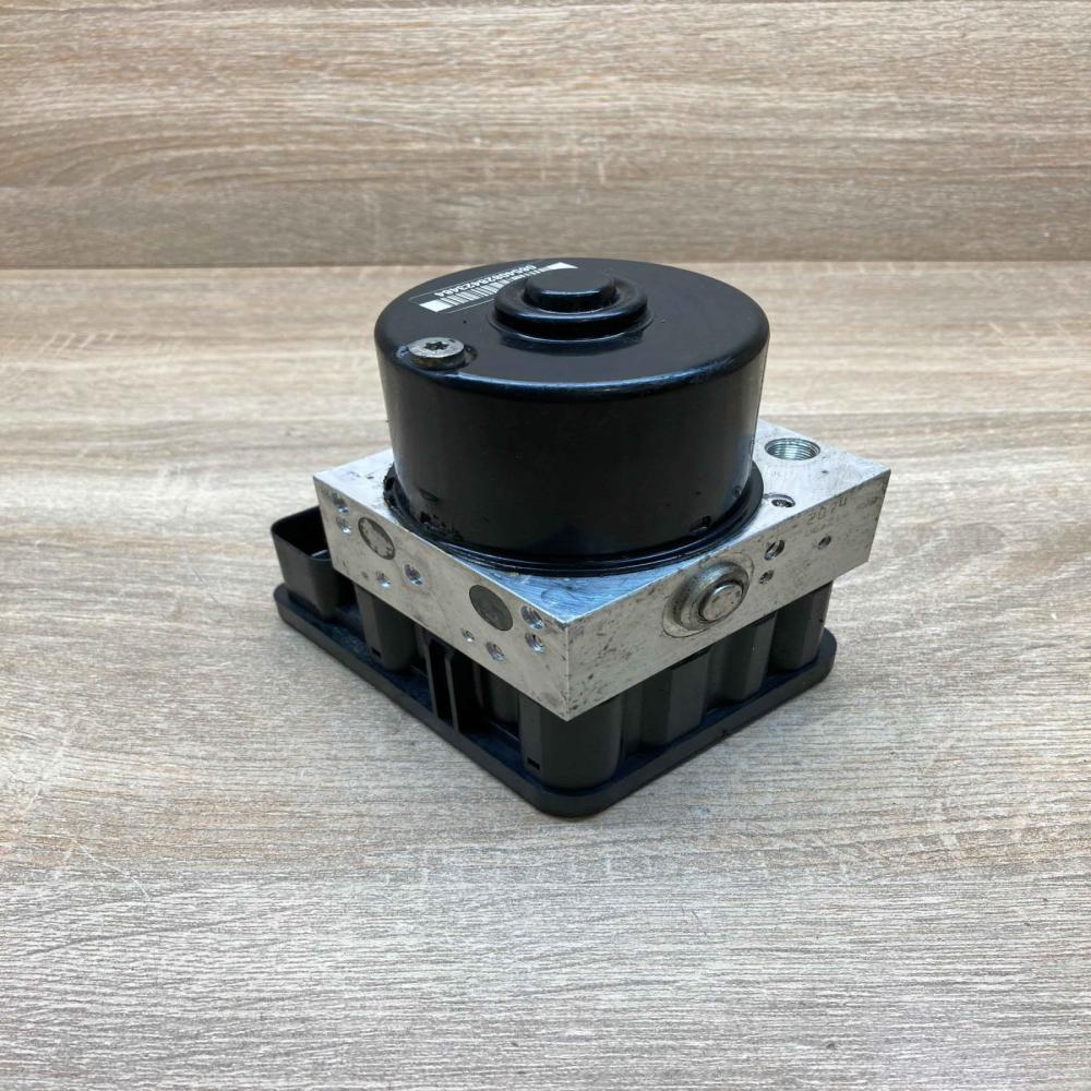 6787837 6787836  ABS Pump BMW 1 E81 E87