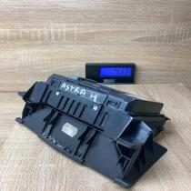 317099190 13111165  Screen/display/small screen Opel Zafira B