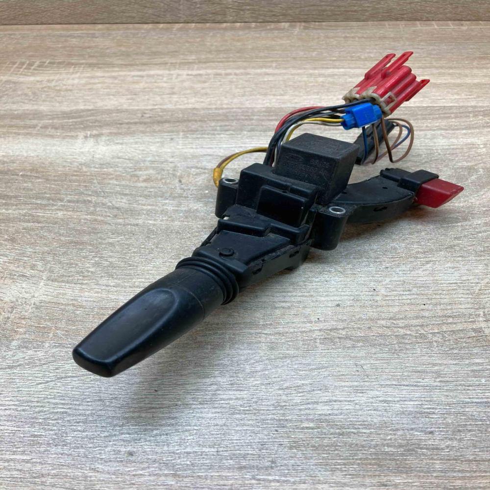 86GG13B302AA   Indicator stalk Ford Scorpio