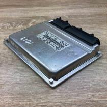 8D0907557S 0261204183  Engine control unit/module ECU Audi A4 S4 B5 8D