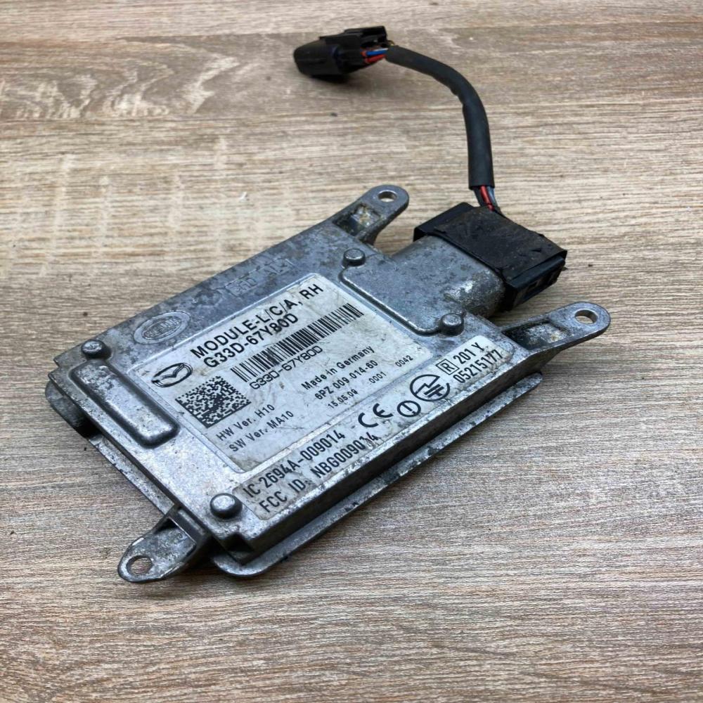 G33D 67Y80D  With Plug Other control units/modules Mazda 6