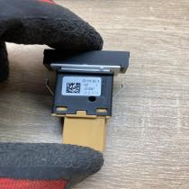 1Z0919281B   Parking (PDC) sensor switch Skoda Octavia Mk2 (1Z)