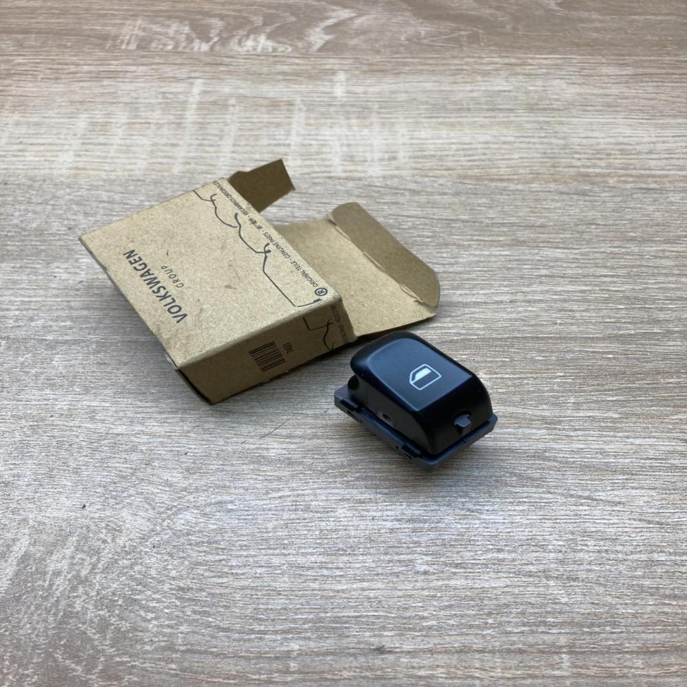8K0959855A   Electric window control switch Audi A4 S4 B8 8K