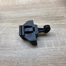 Renault Door Hinge   Front door upper hinge Renault Captur II