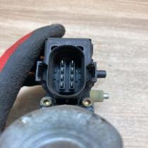 0130821785 1603005709  Rear door window regulator motor Audi A6 S6 C5 4B