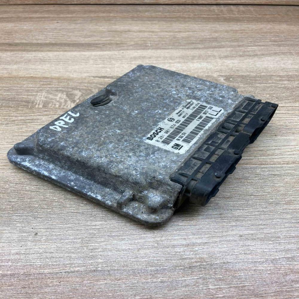 0281001674 90562574  Engine control unit/module ECU Opel Astra G