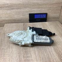 1J4959811C  With Plug Rear door window regulator motor Volkswagen Golf IV
