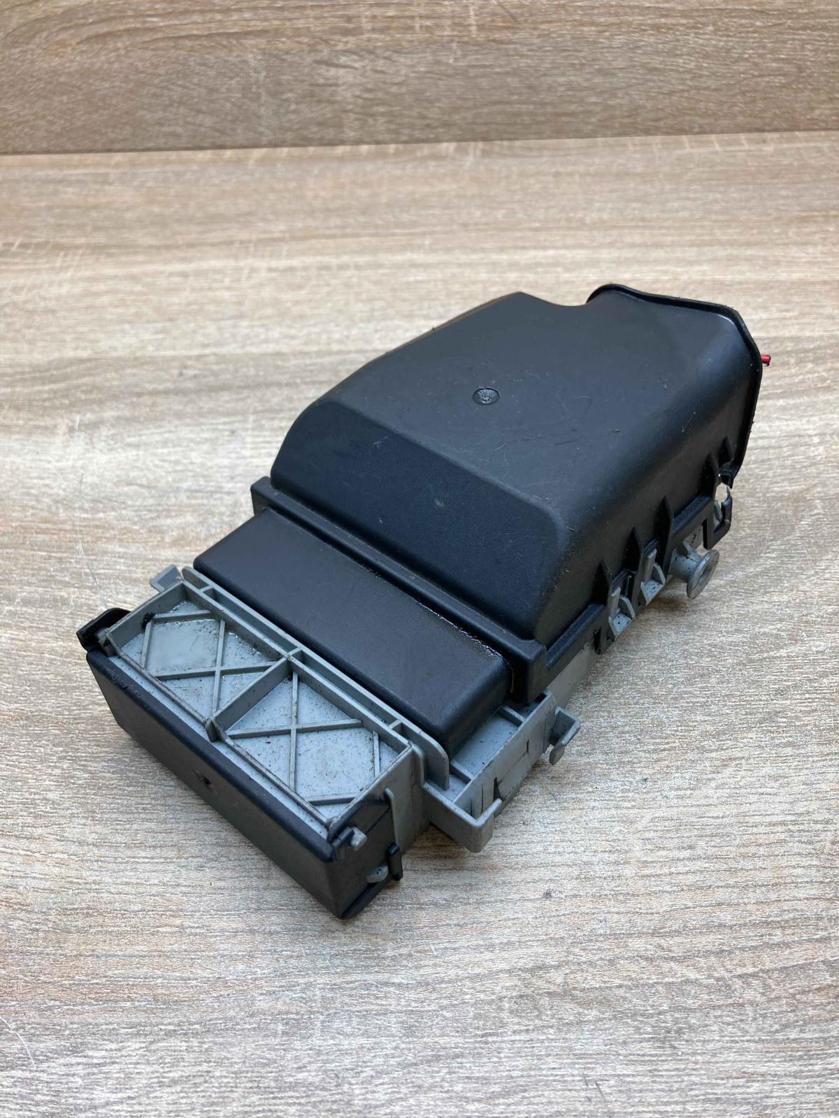 13222786   Fuse box set Opel Astra J