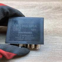 4B0955531A 72WA401  Other relay Skoda Octavia Mk1 (1U)