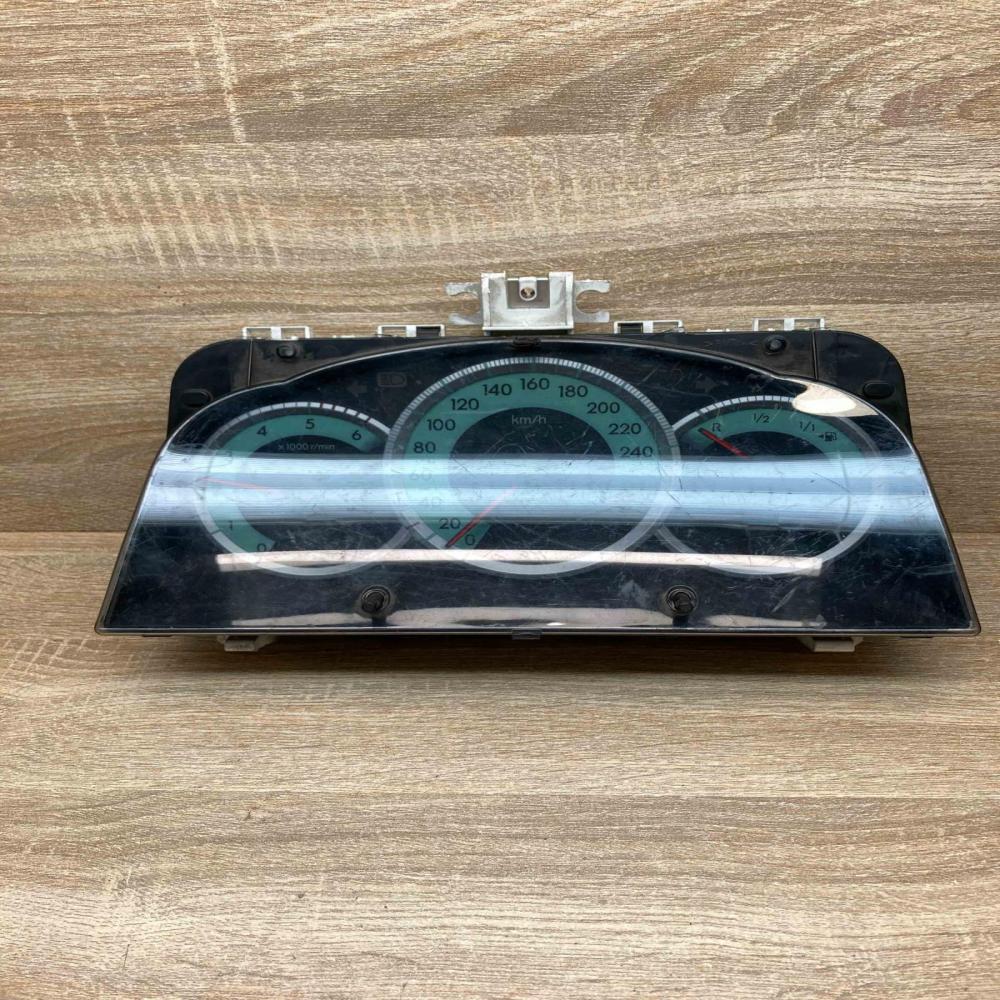 83800 0F090 MB257430 3100  Speedometer (instrument cluster) Toyota Corolla Verso