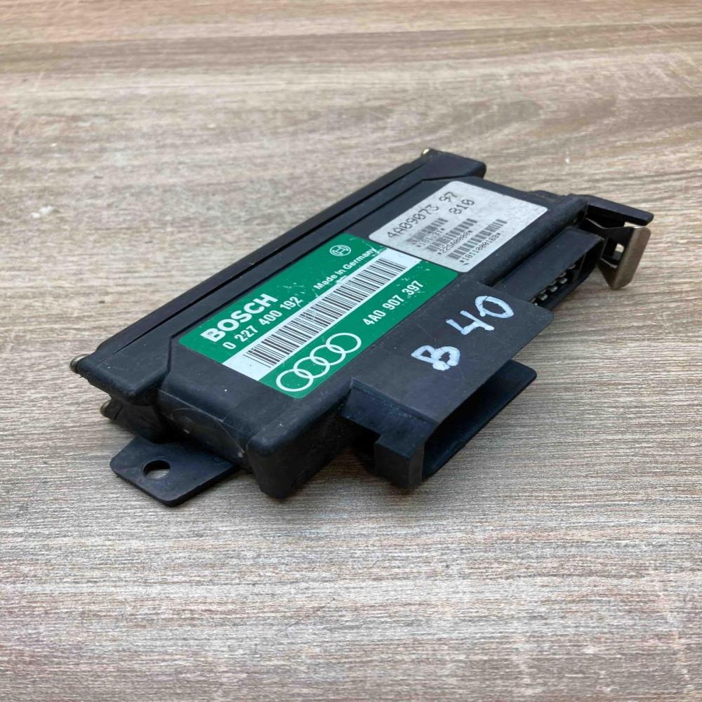4A0907397 0227400192  Ignition amplifier control unit Audi 100 S4 C4