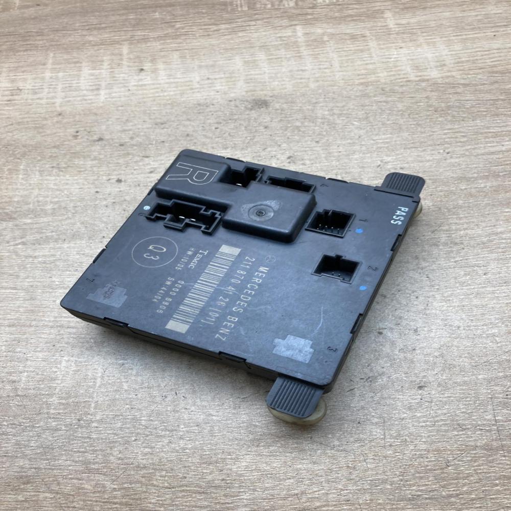 2118704126   Door control unit/module Mercedes-Benz E W211