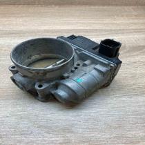 SERA576 01   Throttle body valve Nissan Primera