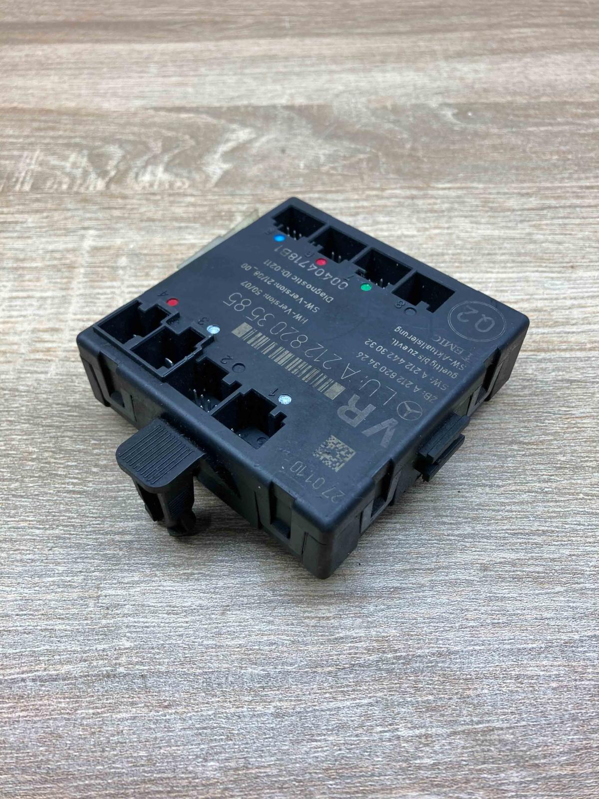 A2128203585 00404718B1  Door control unit/module Mercedes-Benz E W212