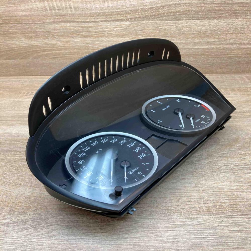6958600 110080213 Used Speedometer (instrument cluster) BMW 5 E60 E61