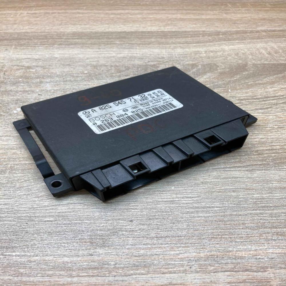A0255457132 0263004025 Black Parking PDC control unit/module Mercedes-Benz E W21