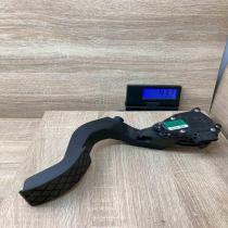 8D1721523E 6PV008375  Accelerator throttle pedal Volkswagen PASSAT B5.5