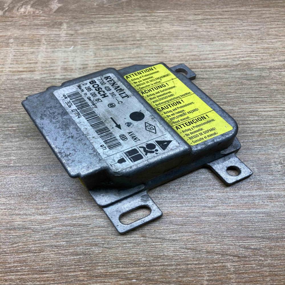7700428310 0285001157  Airbag control unit/module Renault Clio II