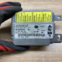 7700428310 0285001157  Airbag control unit/module Renault Clio II
