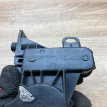 5Y23 0144 APM30 004  Accelerator throttle pedal Mitsubishi Eclipse