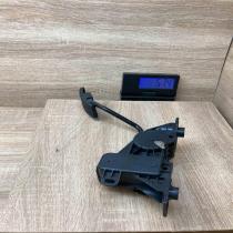 5Y23 0144 APM30 004  Accelerator throttle pedal Mitsubishi Eclipse