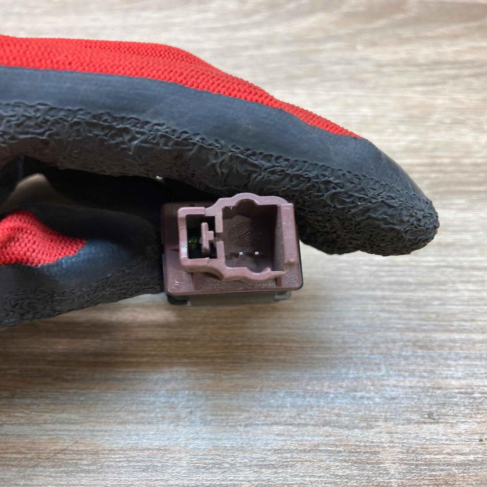 96373645ZL   Passenger airbag on/off switch Citroen Xsara