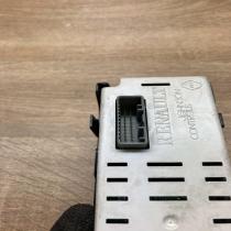 280340001R   Radio/CD/DVD/GPS head unit Renault Laguna III