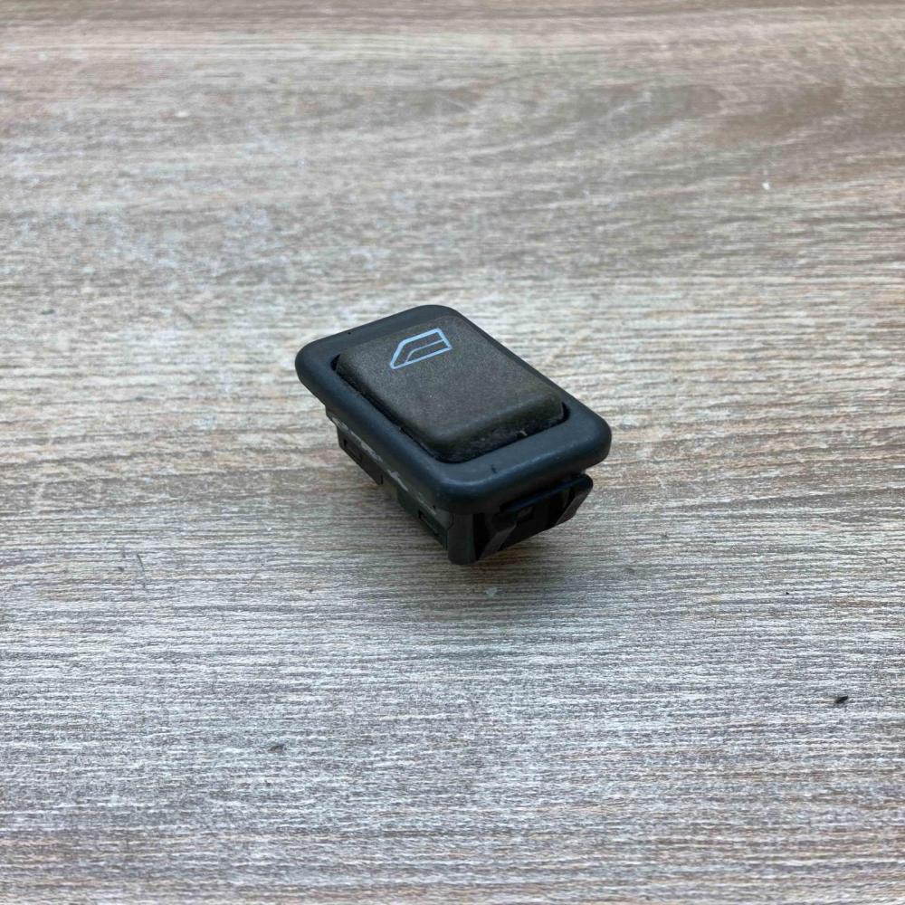 812660 03458028  Electric window control switch Volvo S40, V40