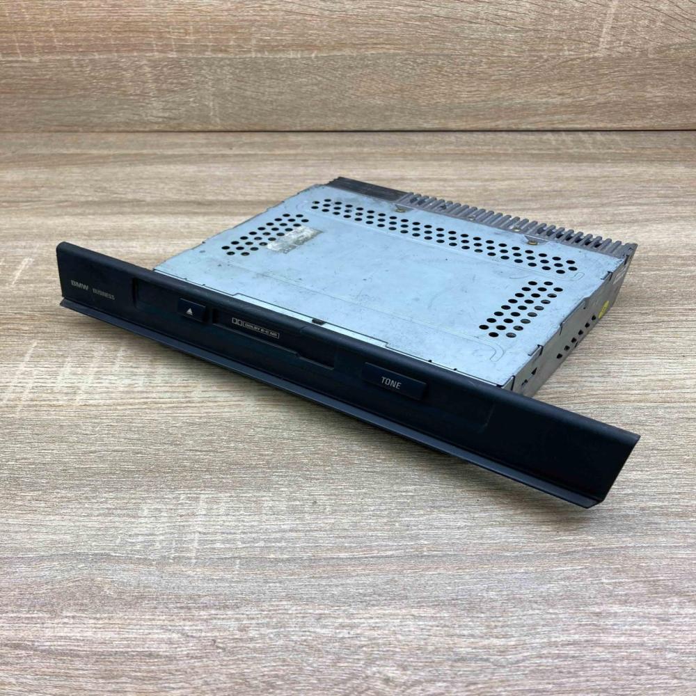 6918871   Radio/CD/DVD/GPS head unit BMW X5 E53