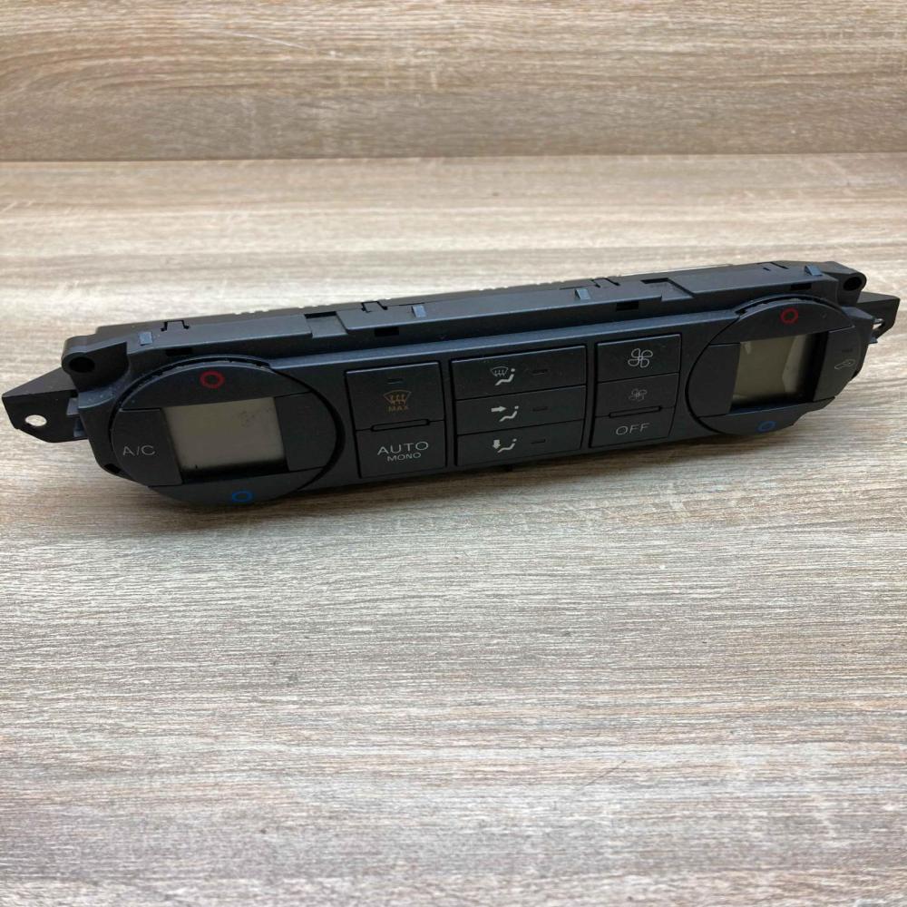 3M5T18C612AR   Climate control unit Ford Focus