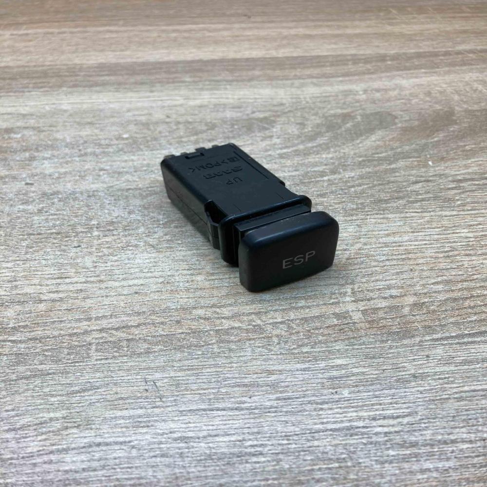 5241245   ESP (stability program) switch Saab 9-5