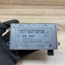 2118200885 Used  Aerial antenna amplifier Mercedes-Benz E W211