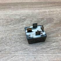 443951253K  214 Other relay Audi 80 90 S2 B4