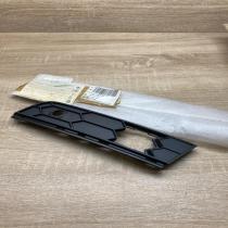 5L0807682B   Front fog light trim/grill Skoda Yeti (5L)