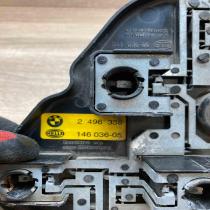 2496338 146036 05  Tail light bulb cover holder BMW 5 E39
