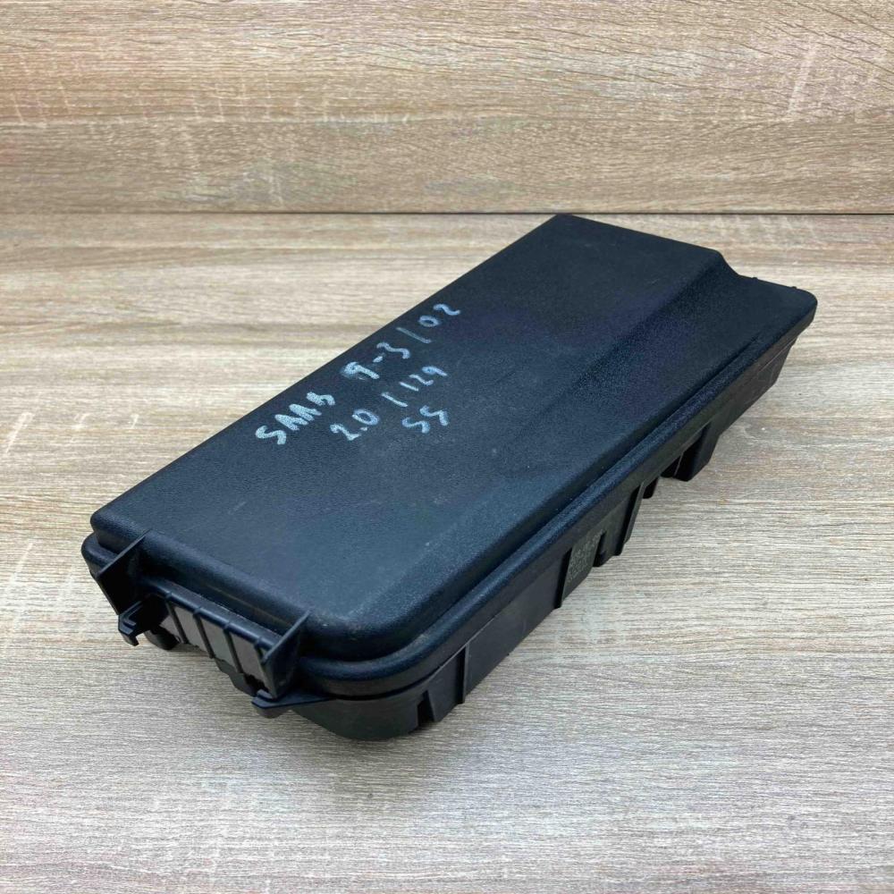 12800998 518747209  Fuse module Saab 9-3 Ver2