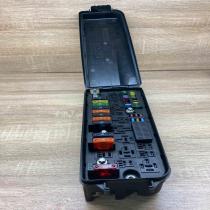 12800998 518747209  Fuse module Saab 9-3 Ver2