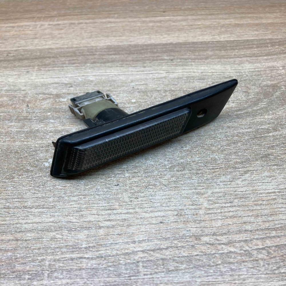BM002B  With Plug Front fender indicator light BMW 3 E36