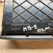 A2116800552   CD/DVD changer Mercedes-Benz E W211