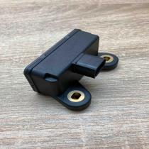 101701 06563 HE74D30E46  ESP acceleration yaw rate sensor Volvo V70