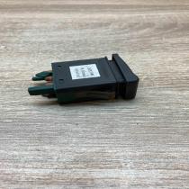 893941528   Windscreen/window heater switch Audi 100 S4 C4