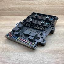 P04707996AF   Fuse module Chrysler Voyager