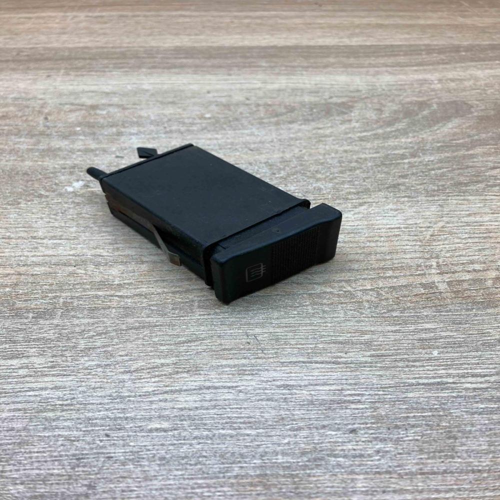 893941503B   Windscreen/window heater switch Audi A6 S6 C4 4A