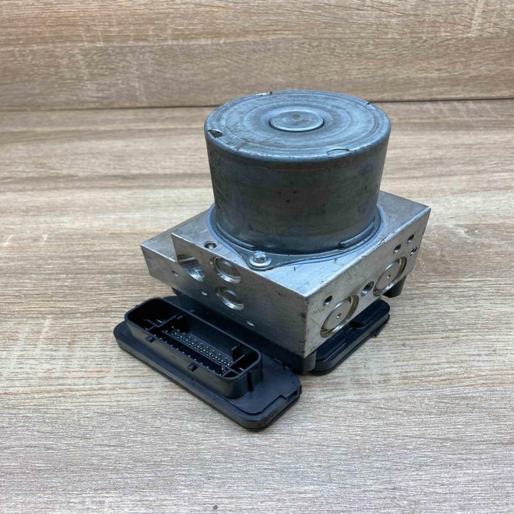 6860164 6856841  ABS Pump BMW 5 F10 F11