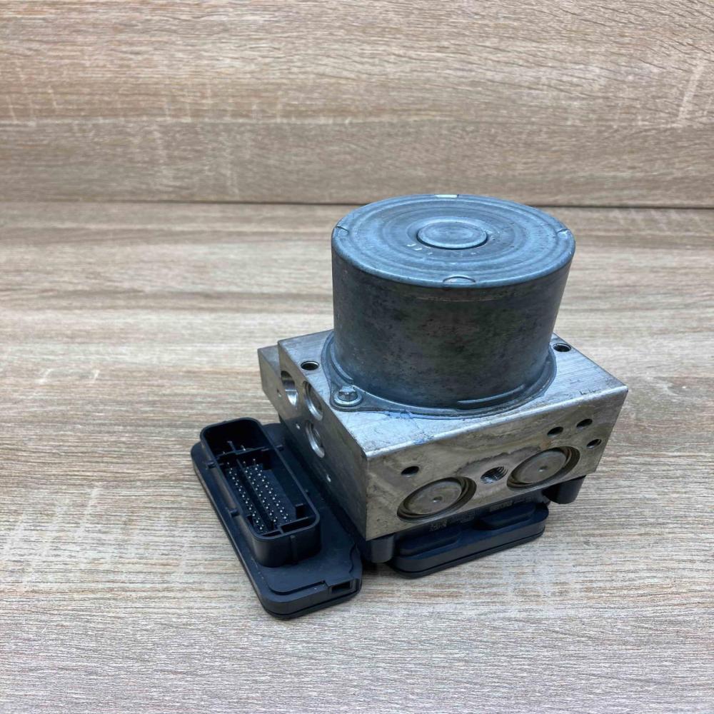 6797668 6797670  ABS Pump BMW 5 F10 F11