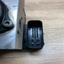 6751768 5WK8467  ABS Pump BMW 3 E46